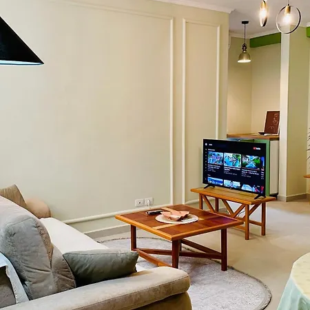 Trails Center Apartamento Divjake