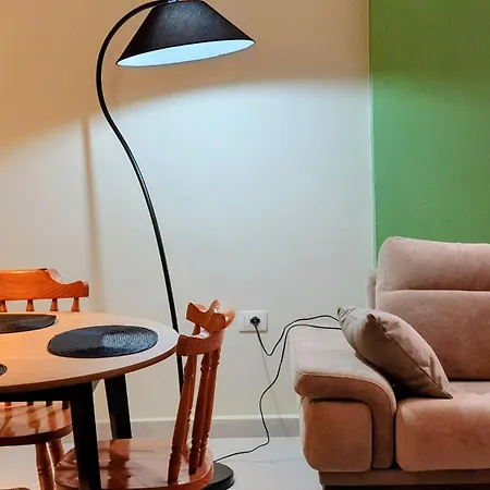 Trails Center Apartamento Divjake